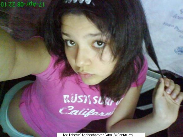 sis...ne cunoastem de cand suntem :nod:  :nod: ma best friends